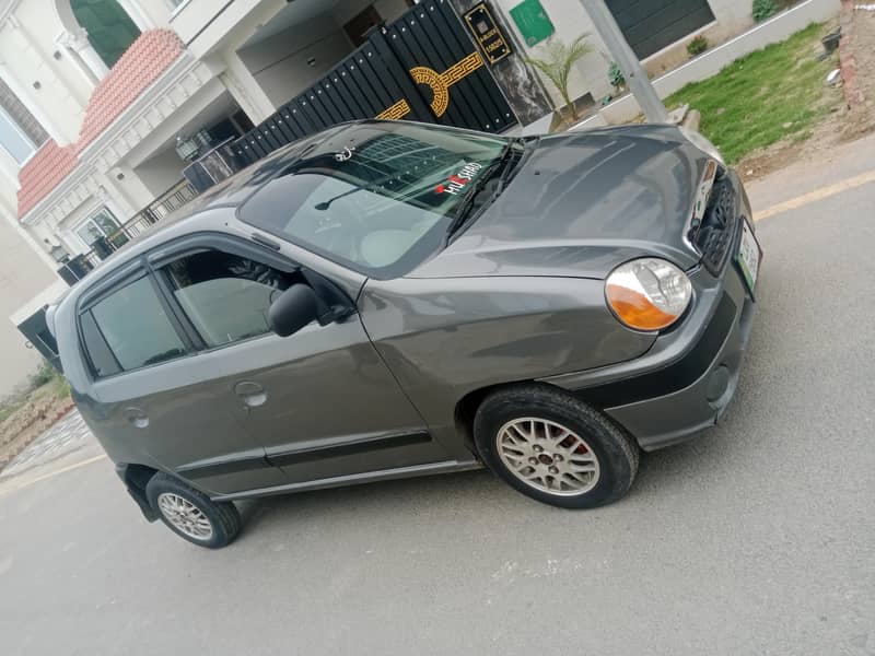 santro 2004 automatic 4