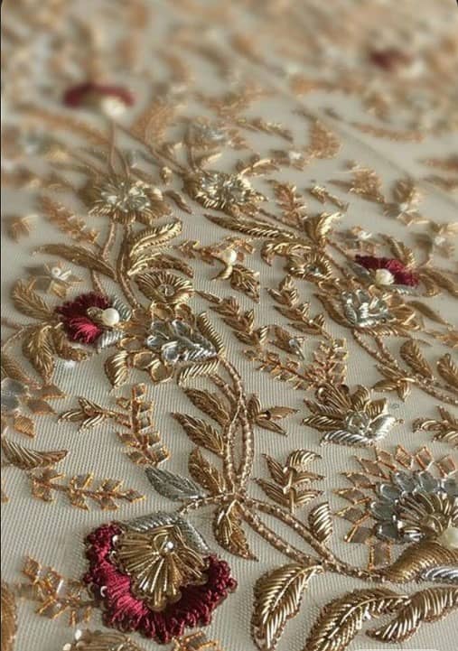 زری اور زردوزی کے ماہر کاریگر درکار ہیں 2