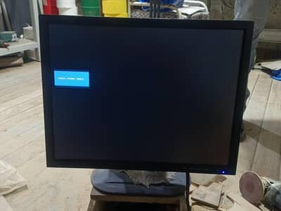 urgent sale 22inch IPS lcd available