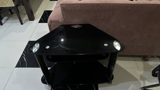 Stylish glass table/trolly for sale, tv trolly, computer table