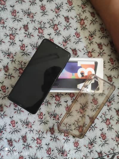 Samsung A31