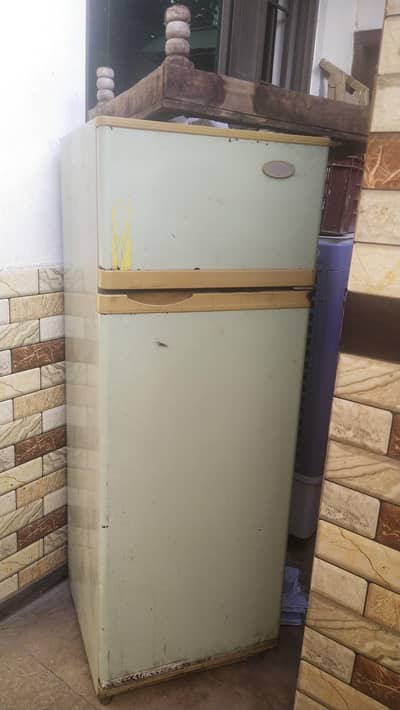 dawlance medium size fridge read full ad