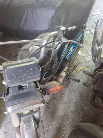 2004 cd 70 for sale / oldz / not maintained