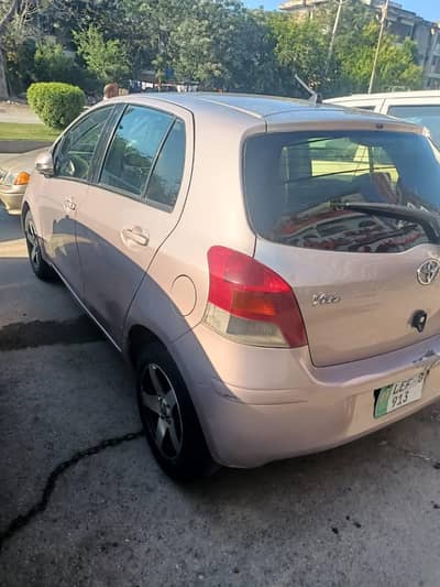 Toyota Vitz 2010/2013
