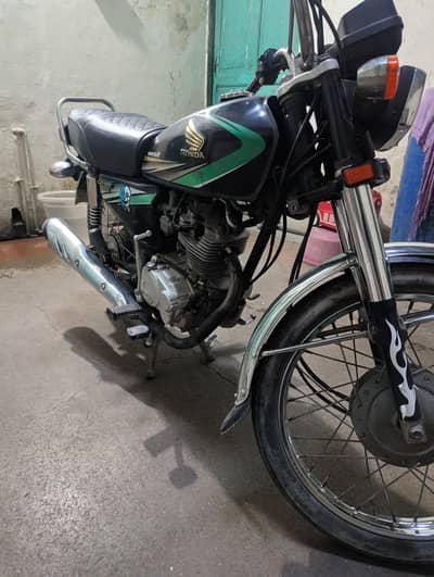 Honda CG 125 2013 model