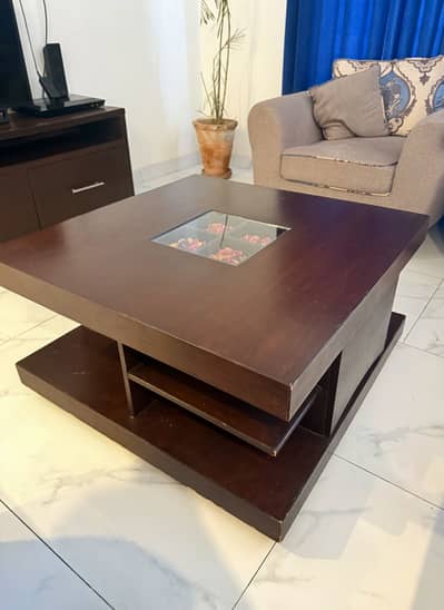 Centre table with side tables