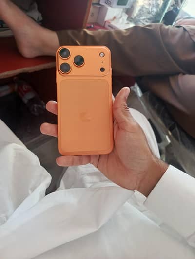 xr convert iphone 17pro