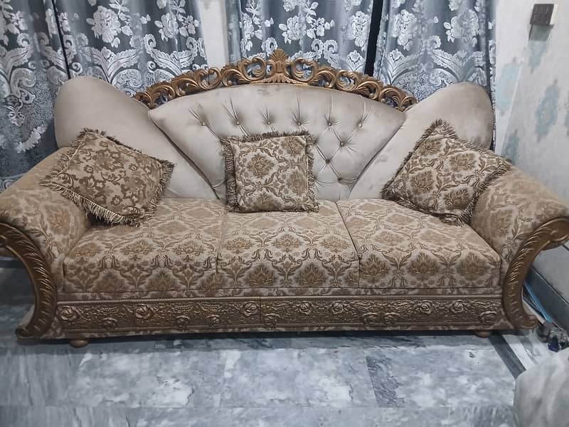 sofa set /7 seater sofa /Golden sofa set /crown sofa set 1