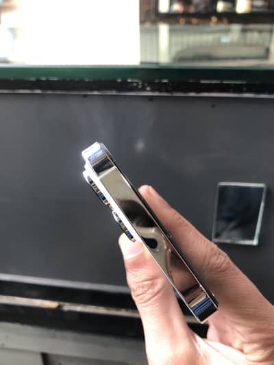 iphone 14 pro max 128 gb non pta read discription