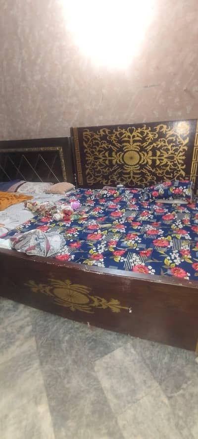 King size bed with 2 side table with mattress