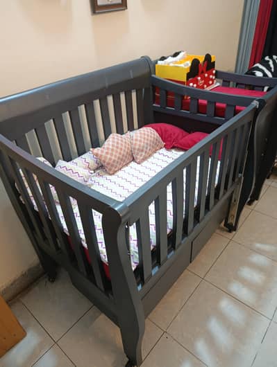 Baby cot for sale