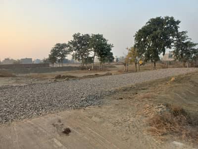 2 4 8 KANAL FARM HOUSE LAND FARMHOUSES AVAILABLE FOR SALE ON BEDIAN & BARKI ROAD