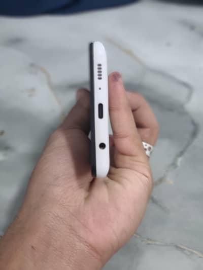 4/64 all ok spekar ki awaz thore c phatti ha bs