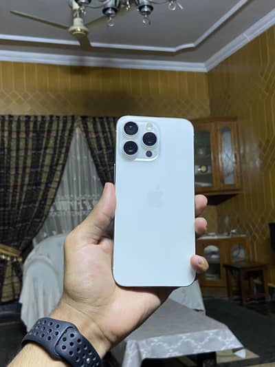 Iphone 15 pro max jv