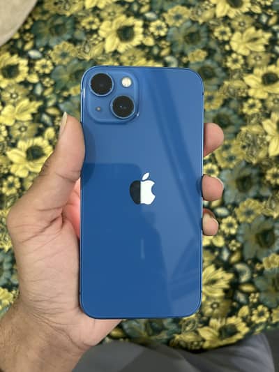 Iphone 13 all ok 10:10 condition waterpak battery health 84