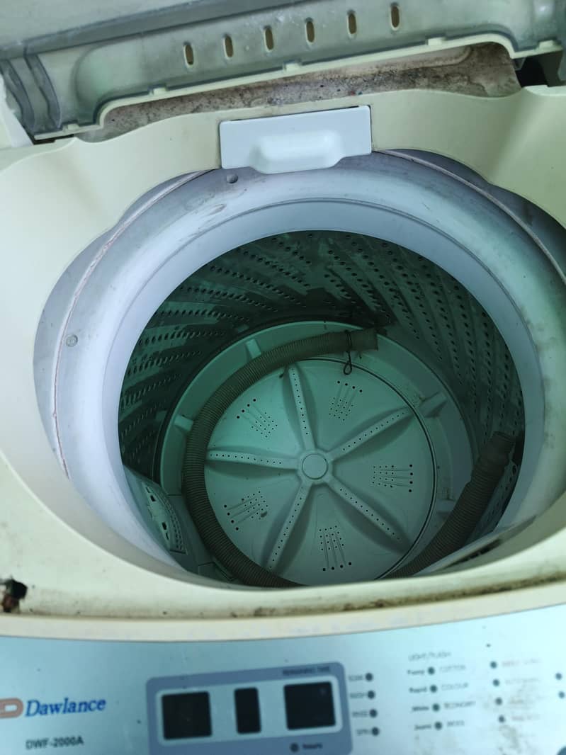 Dawlance automatic machine 0