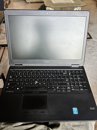 Dell latitude E5550