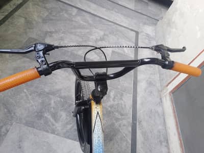 only 1 month use Good condition