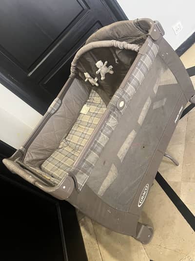 Graco baby cott