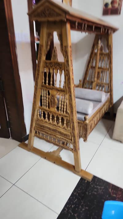 woden swing urgent sale