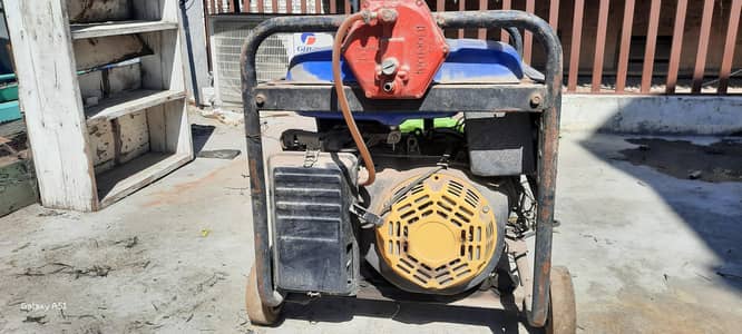 Maximum 7000 kw running generator  petrol and gas ok