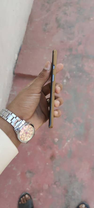 one plus 8 5g panal ma line ha non pta ha Baki all ok egy panal ha