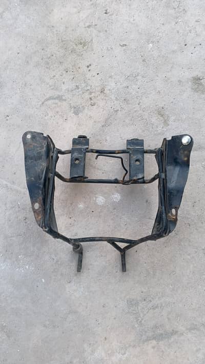 Unique ud100 Headlight bracket for sale