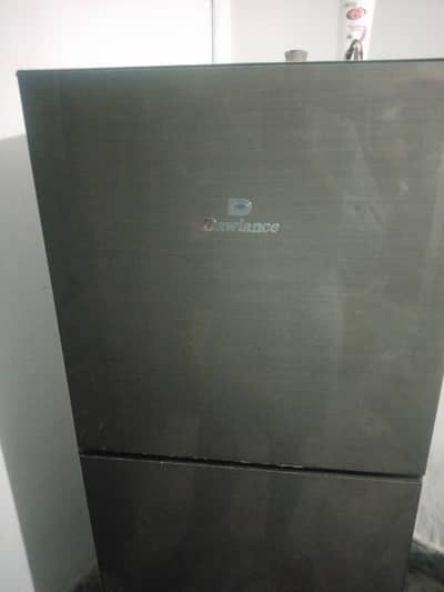 Dawlance ki ha  achi condition ha  or cooling be a one ha