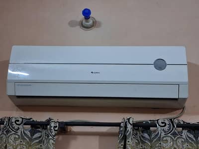 Gree Split AC, 1 Ton on Sale
