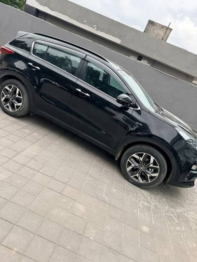 KIA Sportage AWD 2025 I Islamabad registered I Dealership Maintained