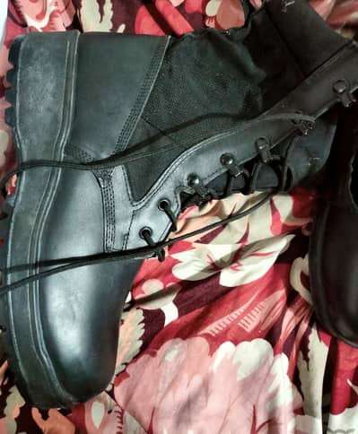 Brand New Combet Army Shows | Brand Service | Without Box Num= 9M