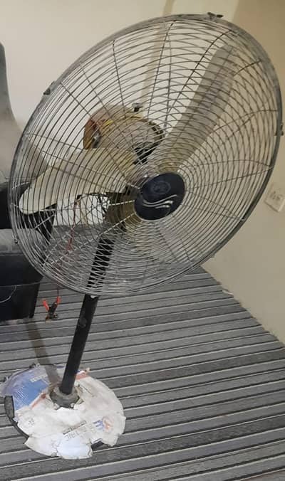 Pedestal fan battery fan 12 watt