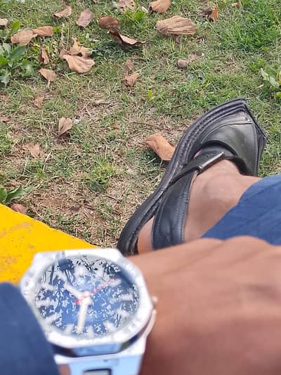 ticarto brand lash pic h saf h emergency sell