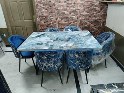 dinning table with 6 seater