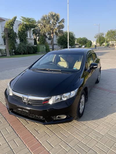 Honda civic 14/15 full option
