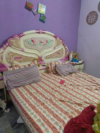 double bed set available with dressing table stool 2 side tables