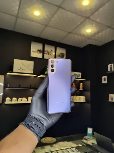 Samsung Galaxy S21 Plus