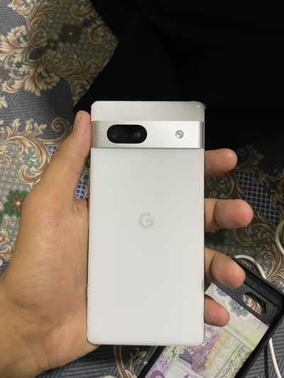 google pixel 7a      10/10 set