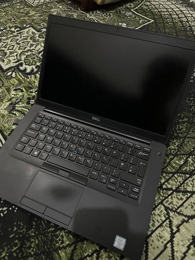 Dell Latitude 7490 i5 8th gen (512ssd)
