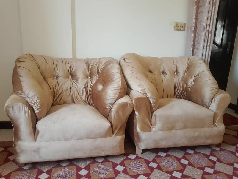 7 Sofas Good looking 0