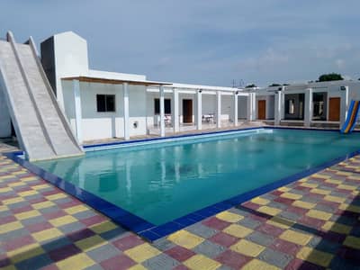 Luxury Farmhouses in Karachi