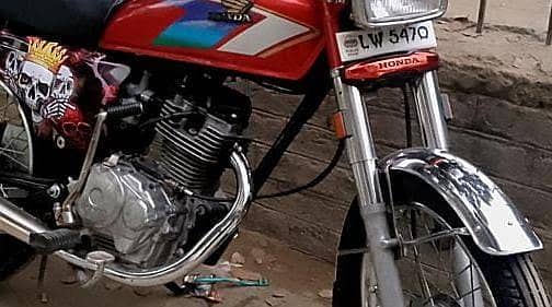 Honda 125 urgent sale number 03, 24, 63 41 6 80