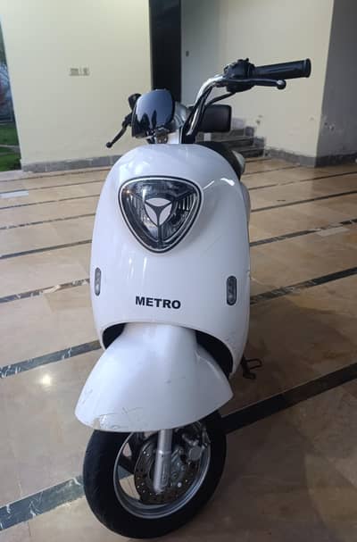 [METRO M6] [SCOOTY] [ELECTRIC SCOOTER] [E-bike]
