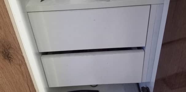 Wardrobe For sale size 8feet height and 4 Feet width