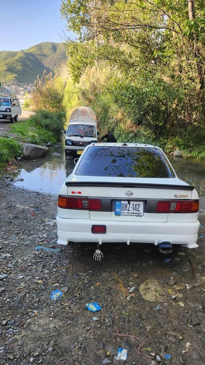 Nissan sunny b13 1991 Dubai imports