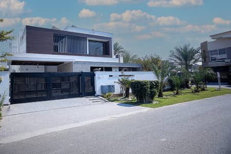 1 Kanal Upper Portion DHA Phase 5 Available For Rent