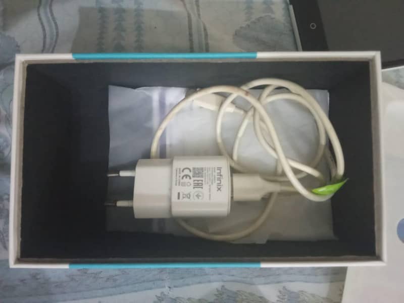 QMobile i6i 1