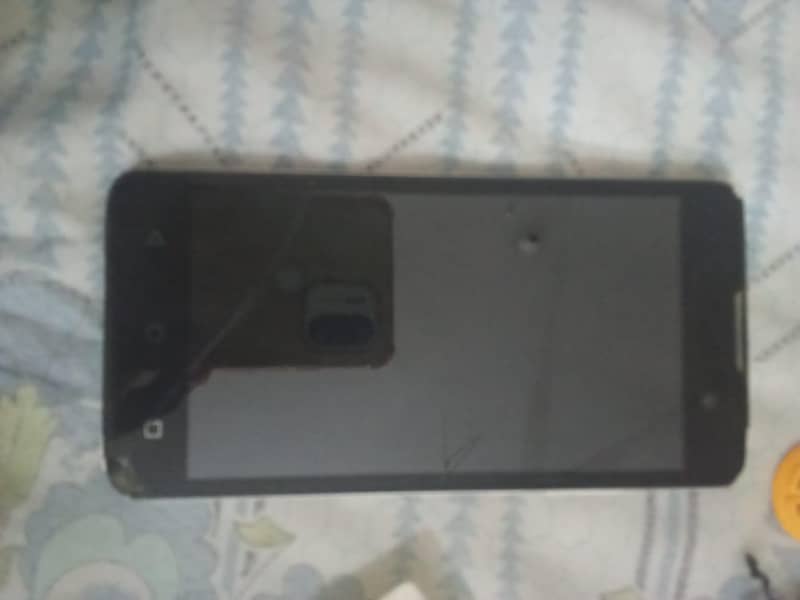 QMobile i6i 3