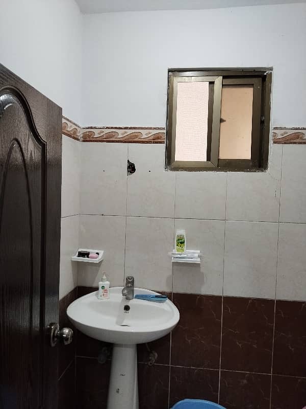 Ground floor flat 12