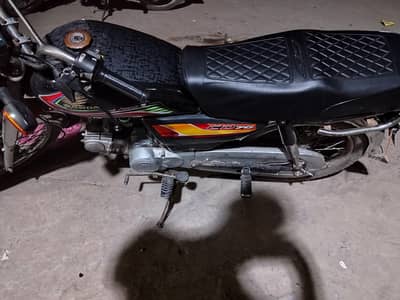 Honda CD 70 2016 model